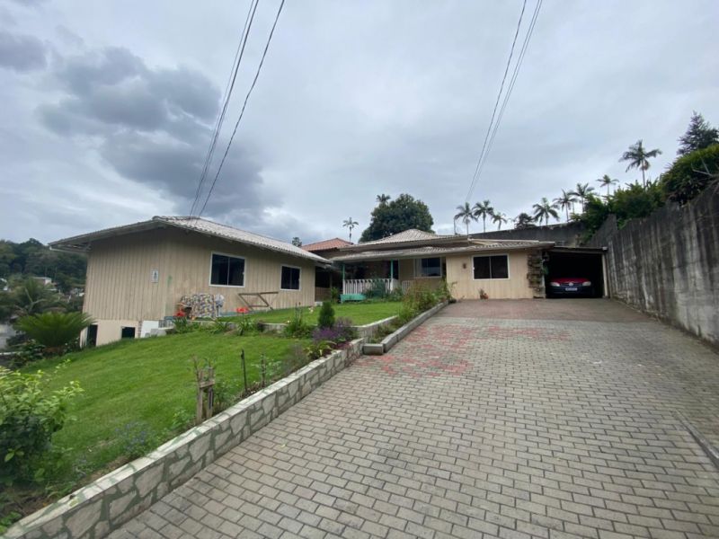 Casa - Terreno, no bairro escola agricola - R$: 520.000,00 - alto potencial construtivo - foto 1