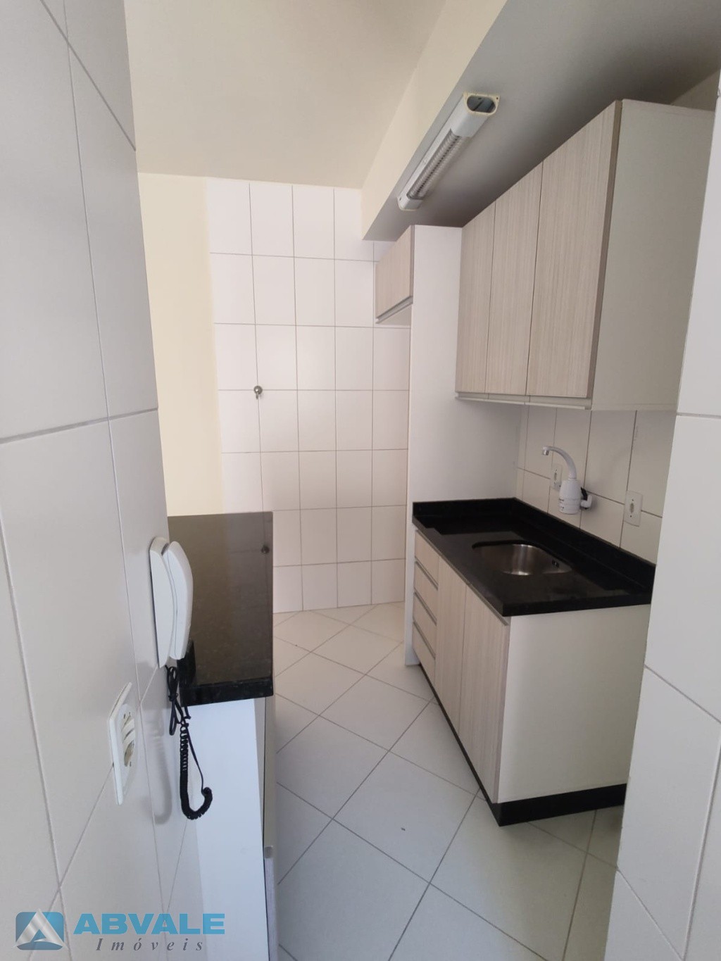 Apartamento de 2 Quartos no Residencial Bosque Cristalli - Itoupava Central. Condomínio Clube com Lazer Completo, Segurança, Vaga Coberta e Pintura Nova. Pronto para Morar! — foto 6