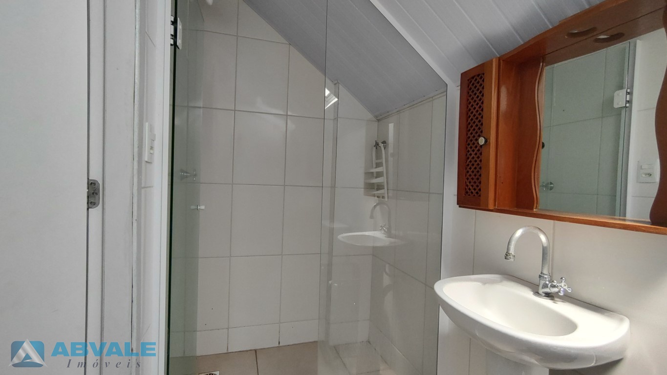 Mobiliado, próximo ao SESI - Rua Itajaí - ALUGUEL SEM FIADOR - MODALIDADE TEMPORADA. — foto 7