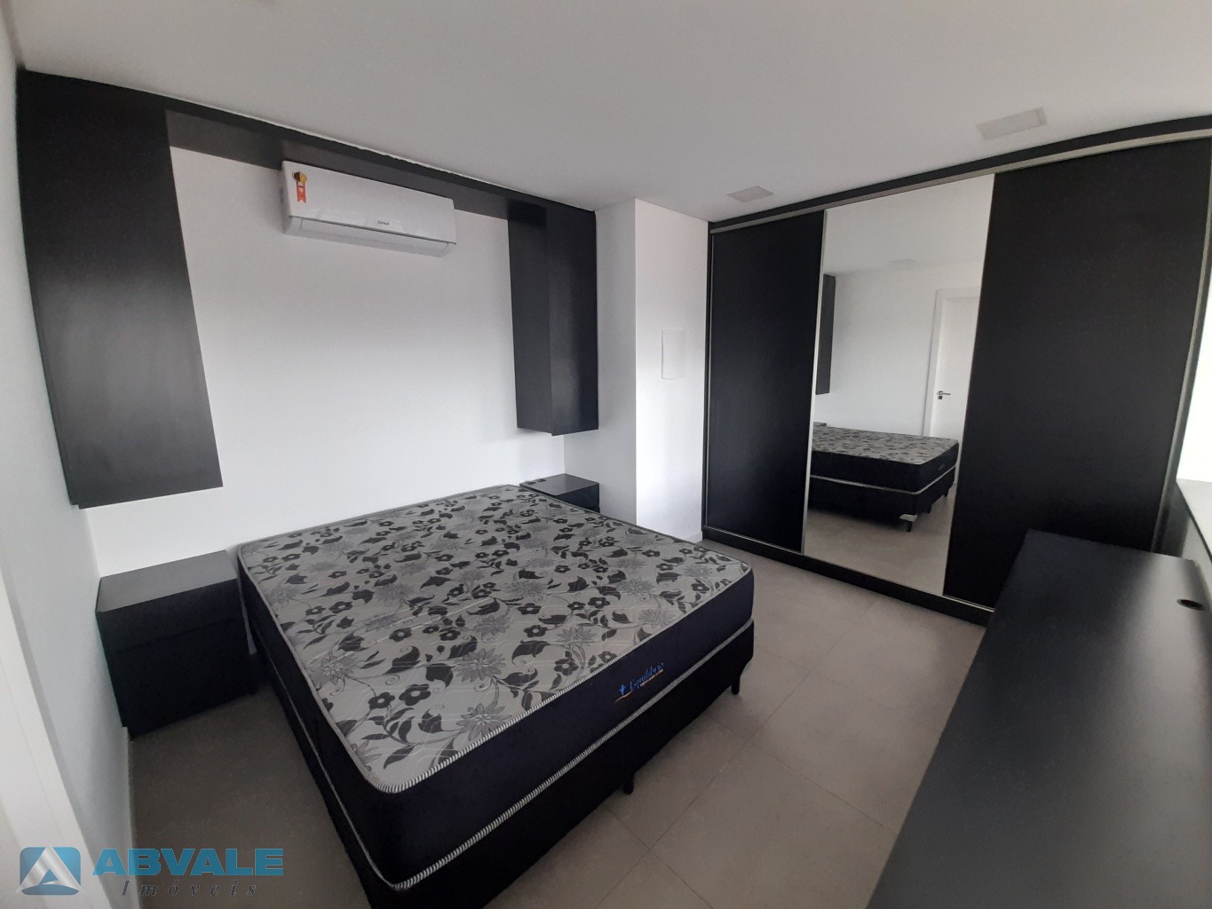 loft totalmente mobiliado, com garagem e estrategicamente localizado em Blumenau — foto 2