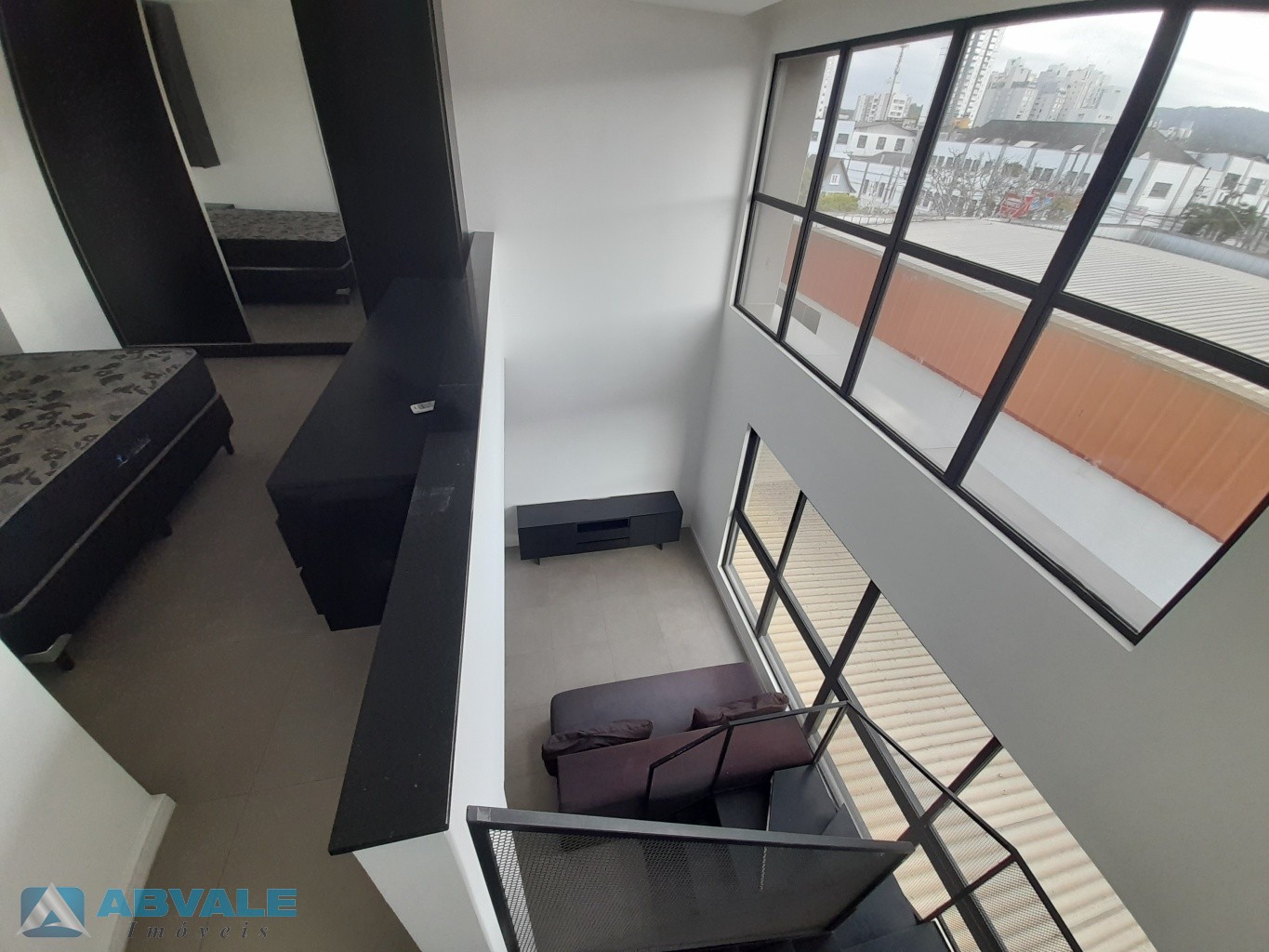 loft totalmente mobiliado, com garagem e estrategicamente localizado em Blumenau — foto 6