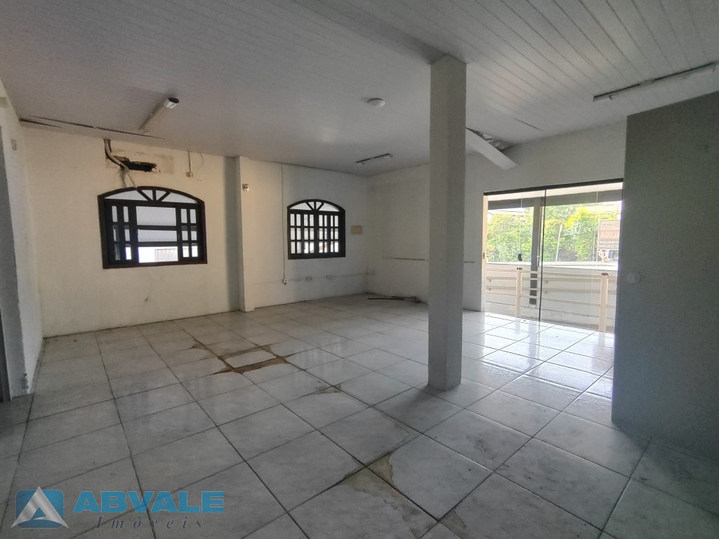 Aproximadamente 3.936m, terreno com opção de escritório para locação na Rua General Osório - Blumenau/SC — foto 6