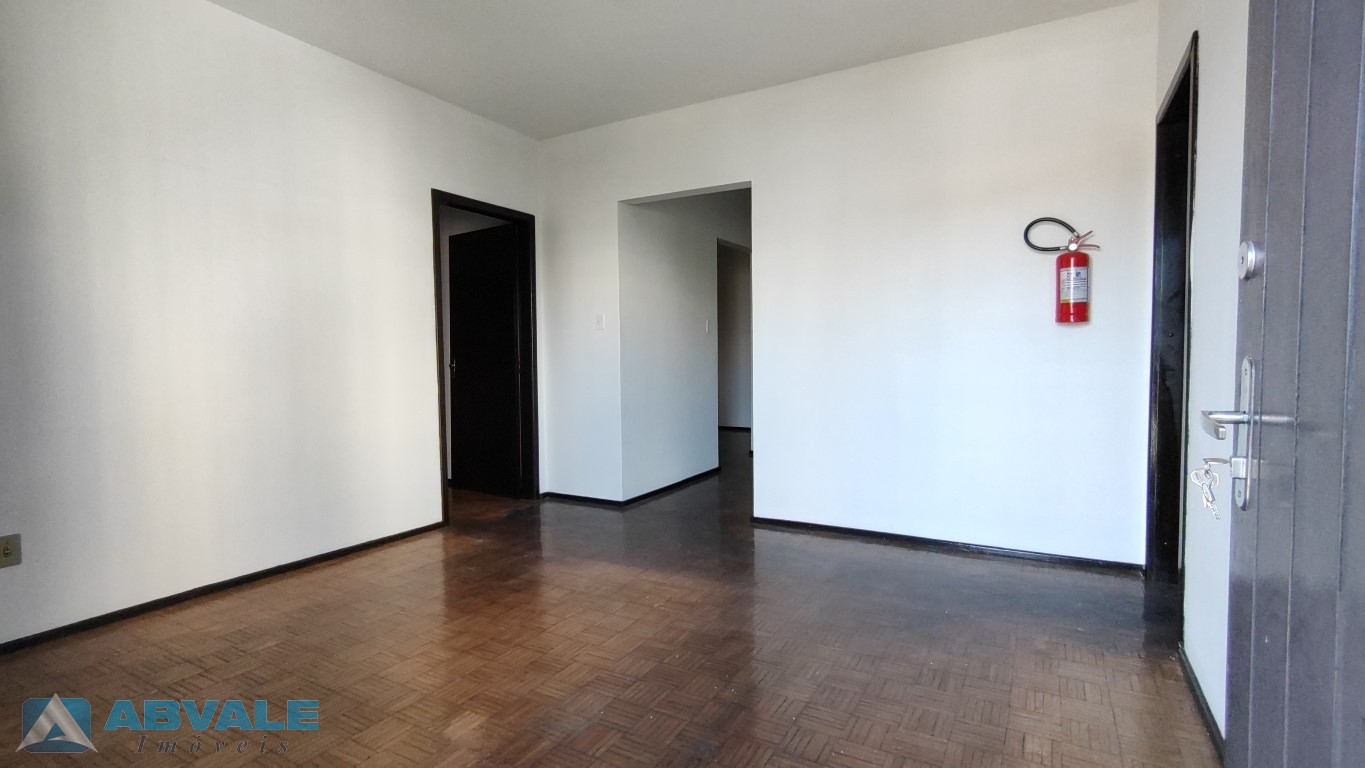 Aproximadamente 120m, tem esse amplo apartamento para locação na Rua General Osório - Blumenau/SC — foto 5