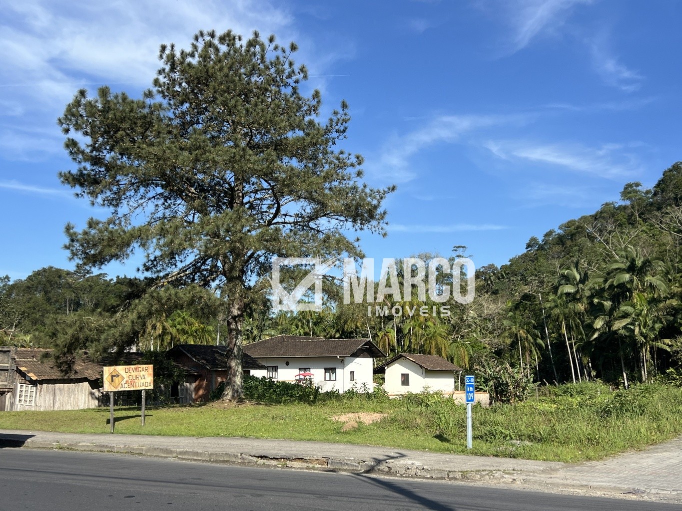 Amplo terreno em Pomerode Fundos - foto 1