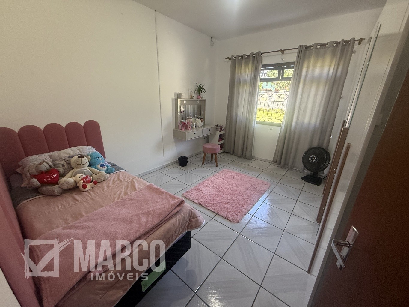 Duas Casas + Quitinete em Terreno Amplo no bairro Testo Central — foto 7
