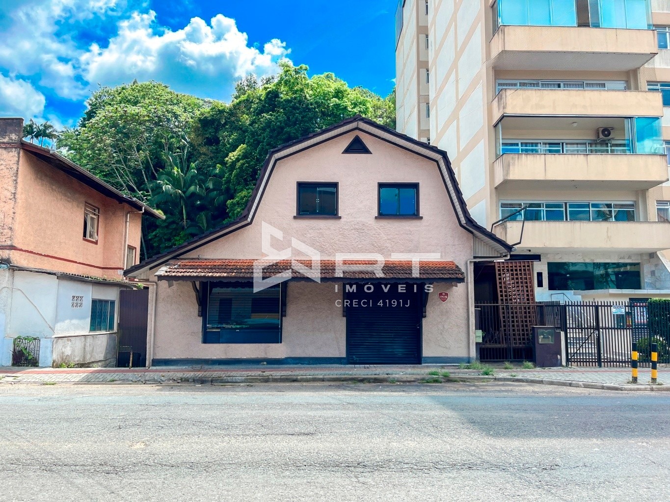 Sala Comercial de 500m² no bairro Ponta Aguda, em Blumenau | Eu Corretor