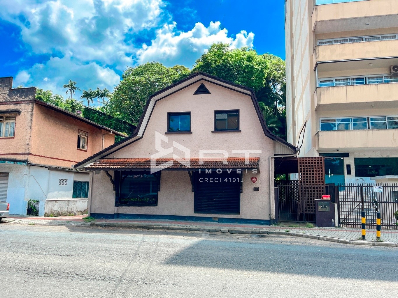 Sala Comercial de 500m² no bairro Ponta Aguda, em Blumenau | Eu Corretor
