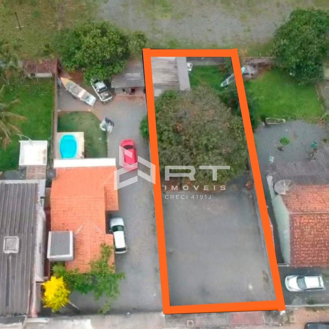 Lote/Terreno no bairro Centro, em Balneário Piçarras | Eu Corretor
