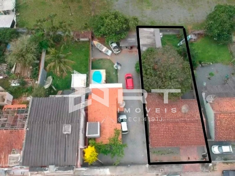 Lote/Terreno no bairro Centro, em Balneário Piçarras | Eu Corretor