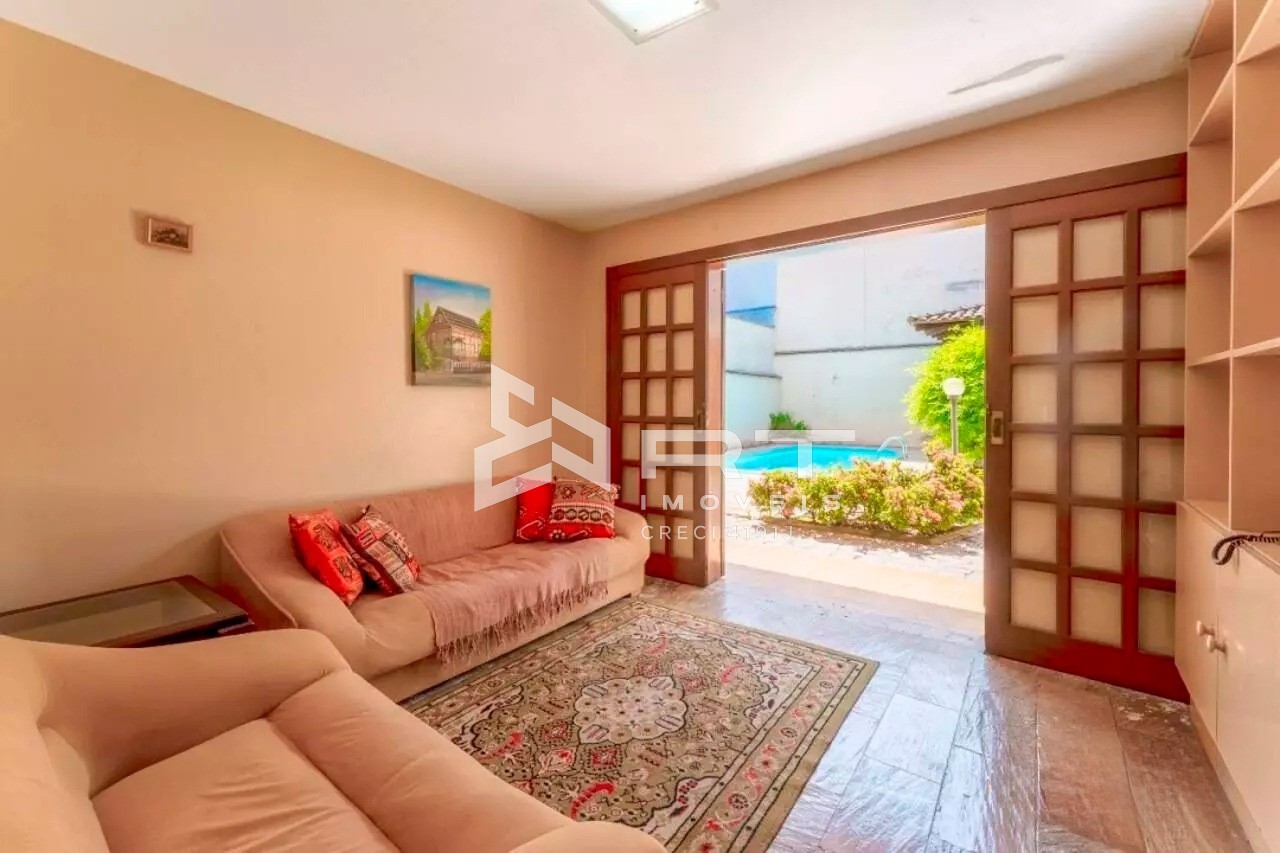 Casa de Condomínio de 3 quartos, 240m² no bairro Vorstadt, em Blumenau | Eu Corretor