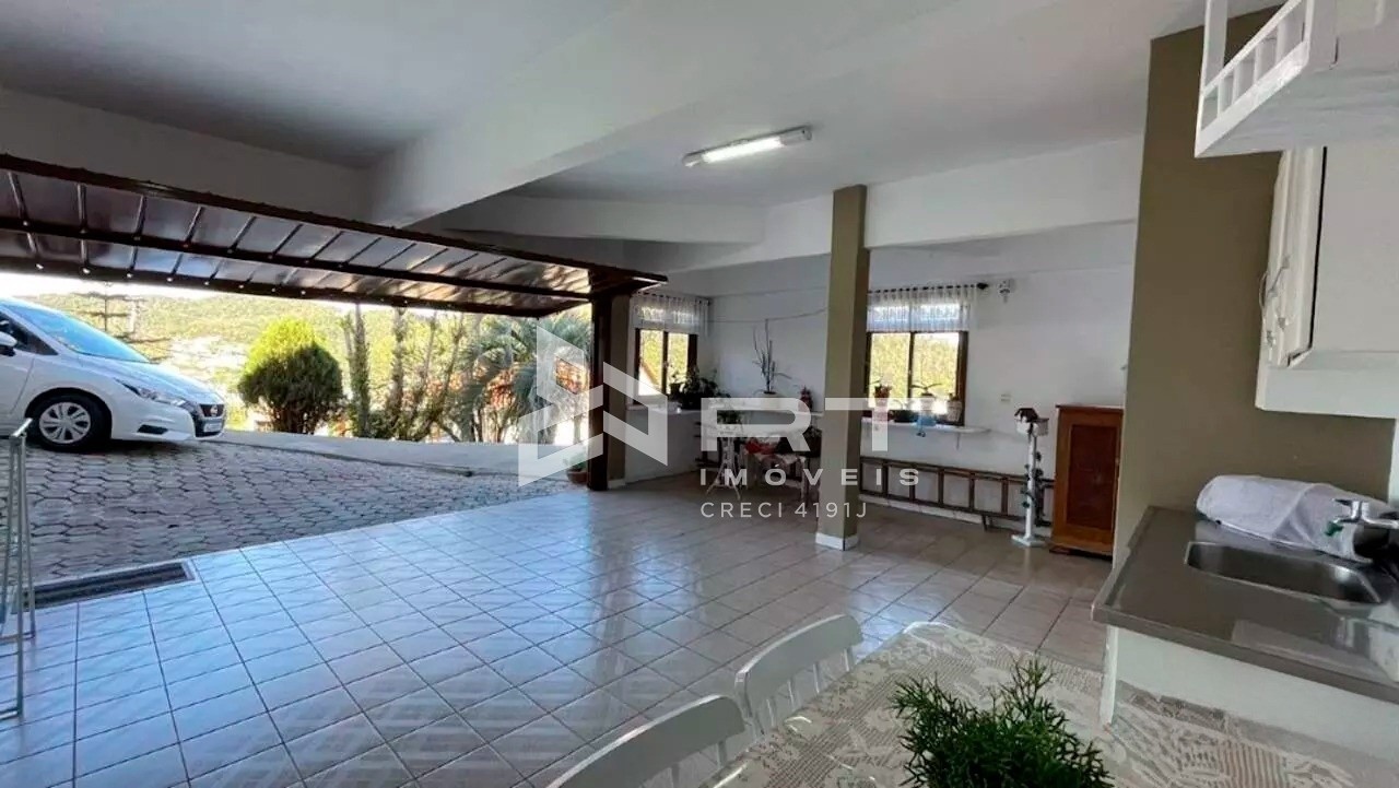 Casa de 4 quartos, 210m² no bairro Ponta Aguda, em Blumenau | Eu Corretor