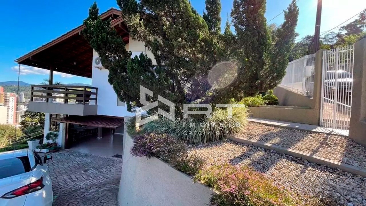 Casa de 4 quartos, 210m² no bairro Ponta Aguda, em Blumenau | Eu Corretor
