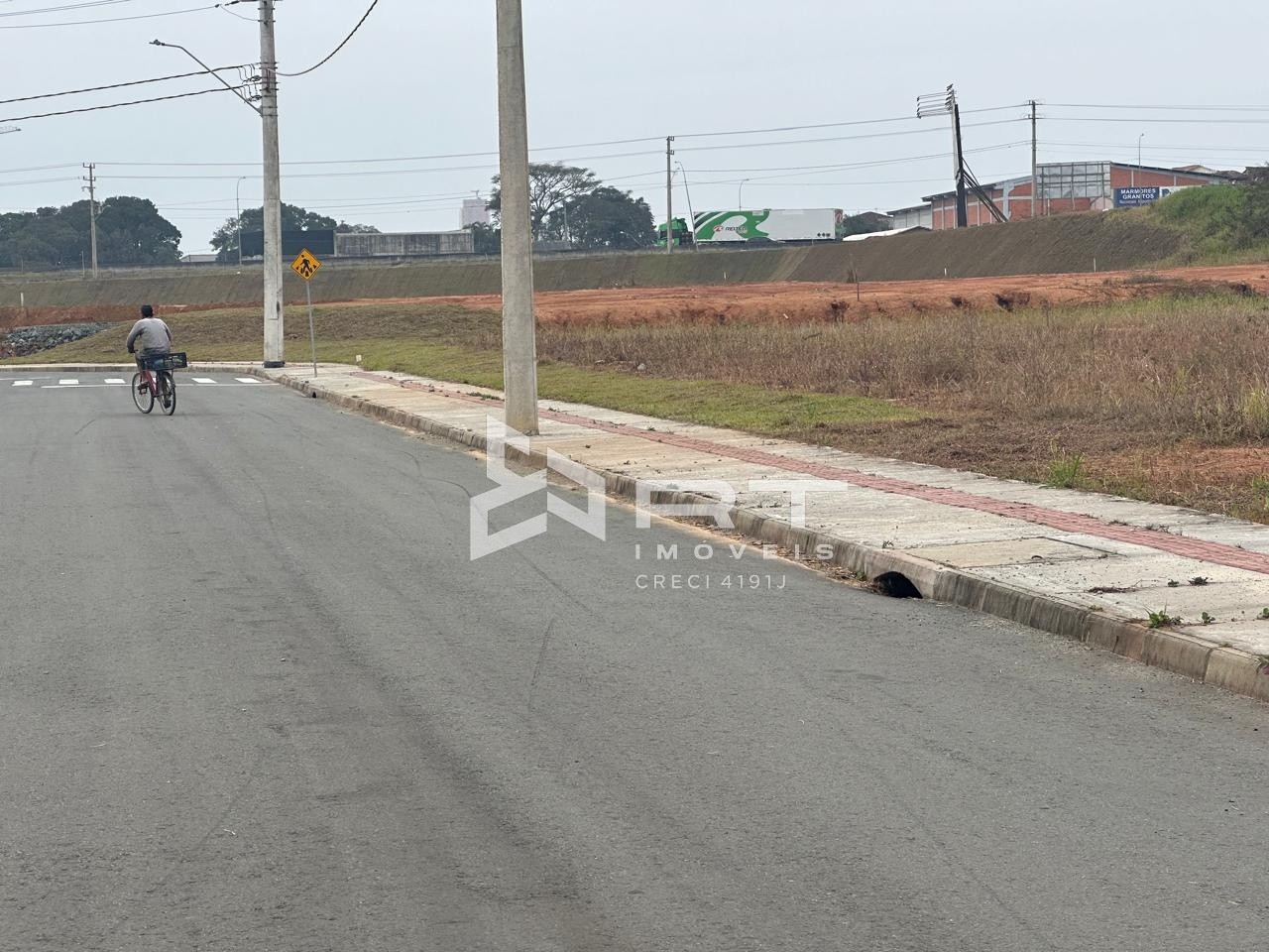 Lote/Terreno no bairro Balneário Piçarras, em Balneário Piçarras | Eu Corretor
