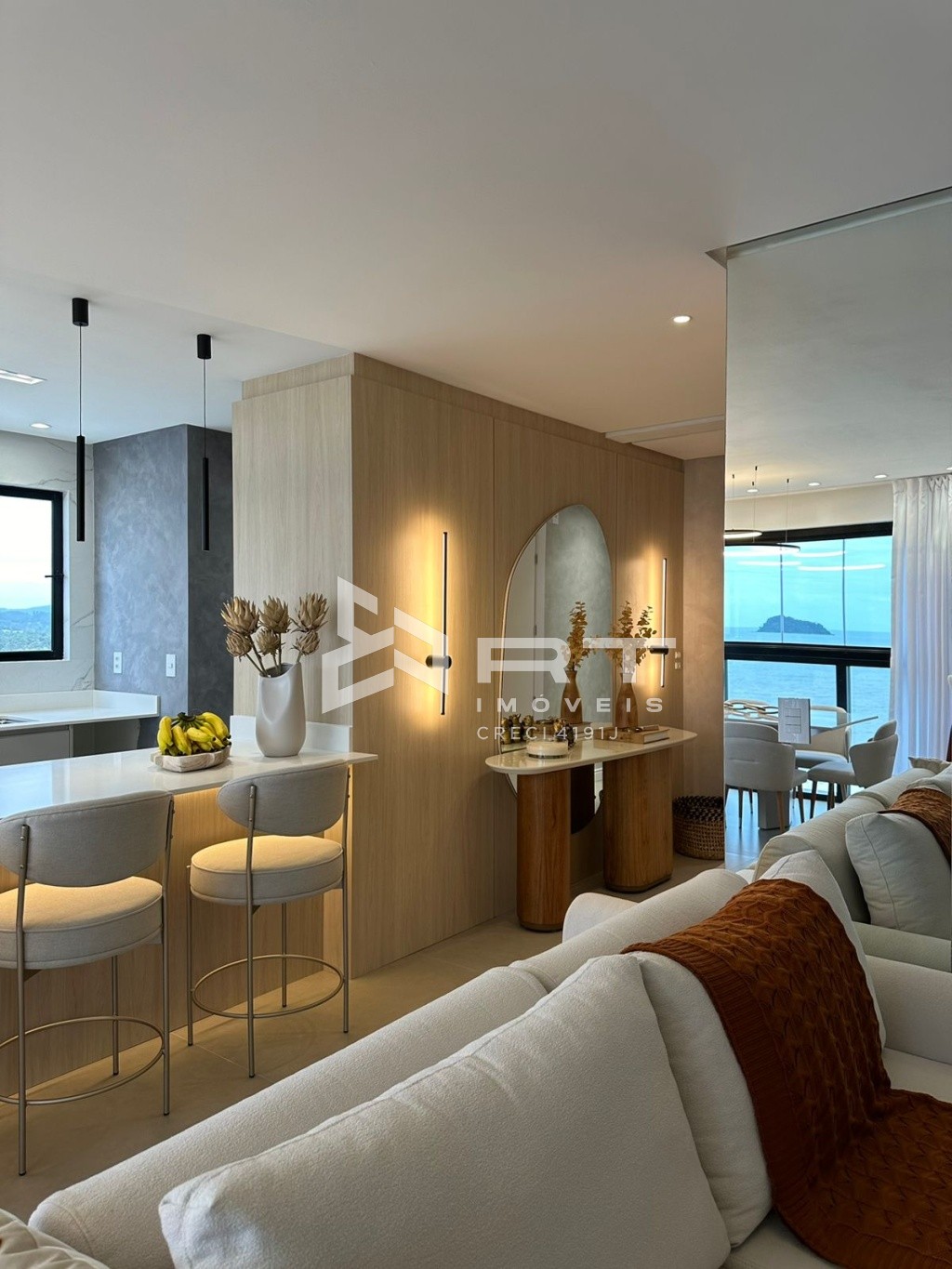 Apartamento de 3 quartos, 134m² no bairro Balneário Piçarras, em Balneário Piçarras | Eu Corretor