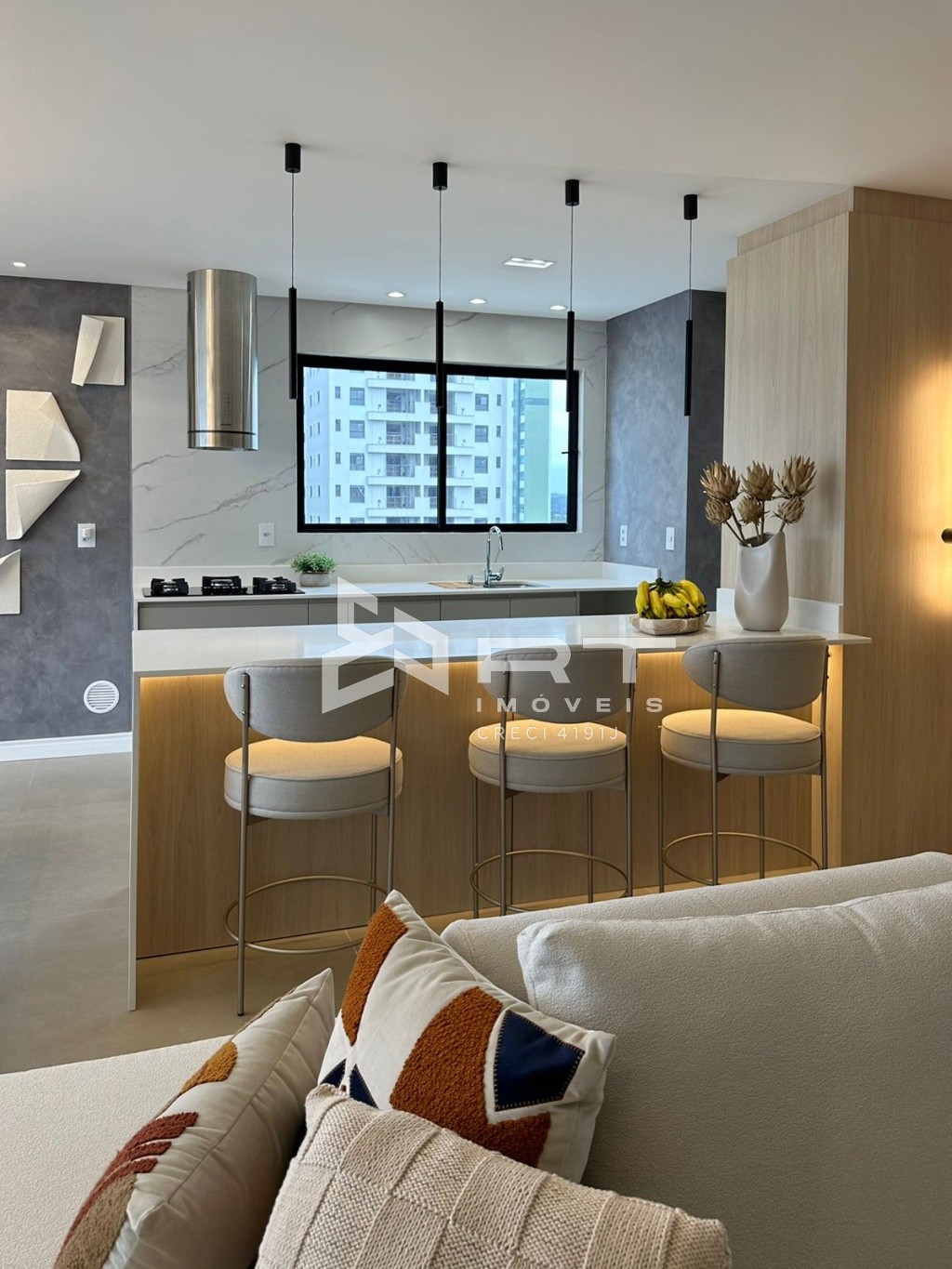 Apartamento de 3 quartos, 134m² no bairro Balneário Piçarras, em Balneário Piçarras | Eu Corretor