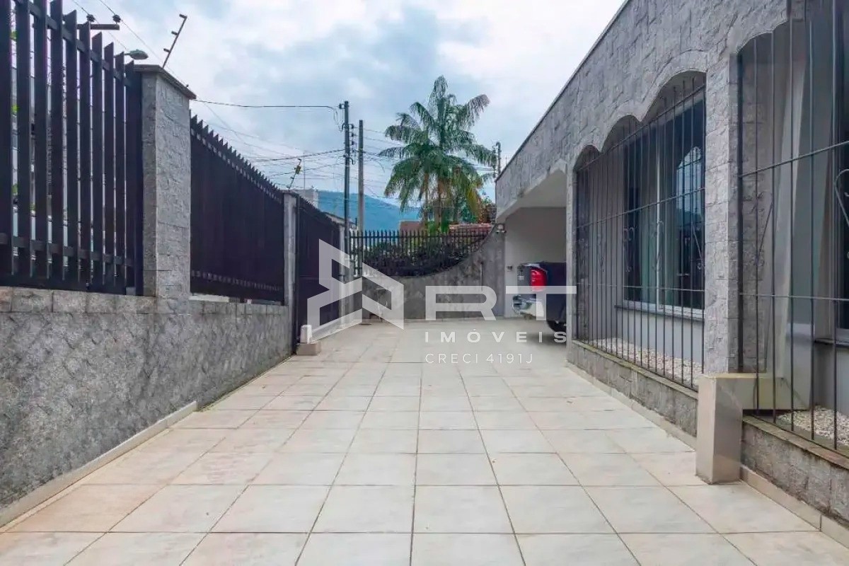 Casa de 3 quartos, 220m² no bairro Garcia, em Blumenau | Eu Corretor