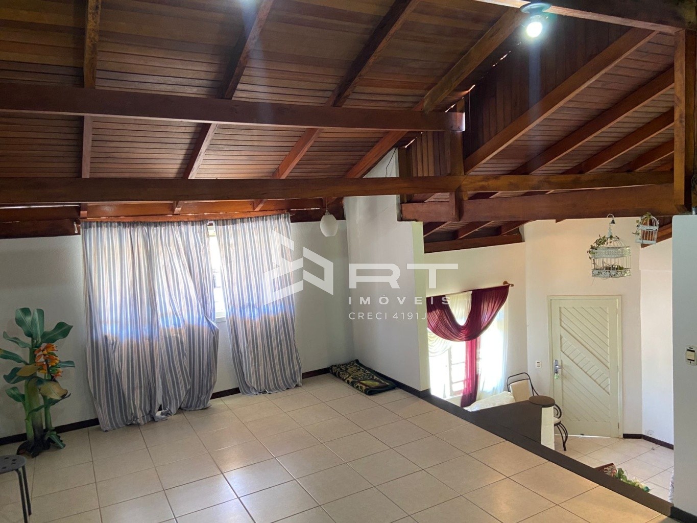 Casa de 5 quartos, 236m² no bairro Velha, em Blumenau | Eu Corretor