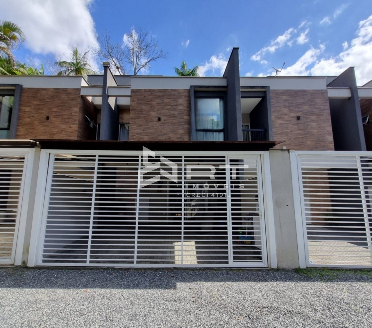 Sobrado de 2 quartos, 76m² no bairro Vila Formosa, em Blumenau | Eu Corretor