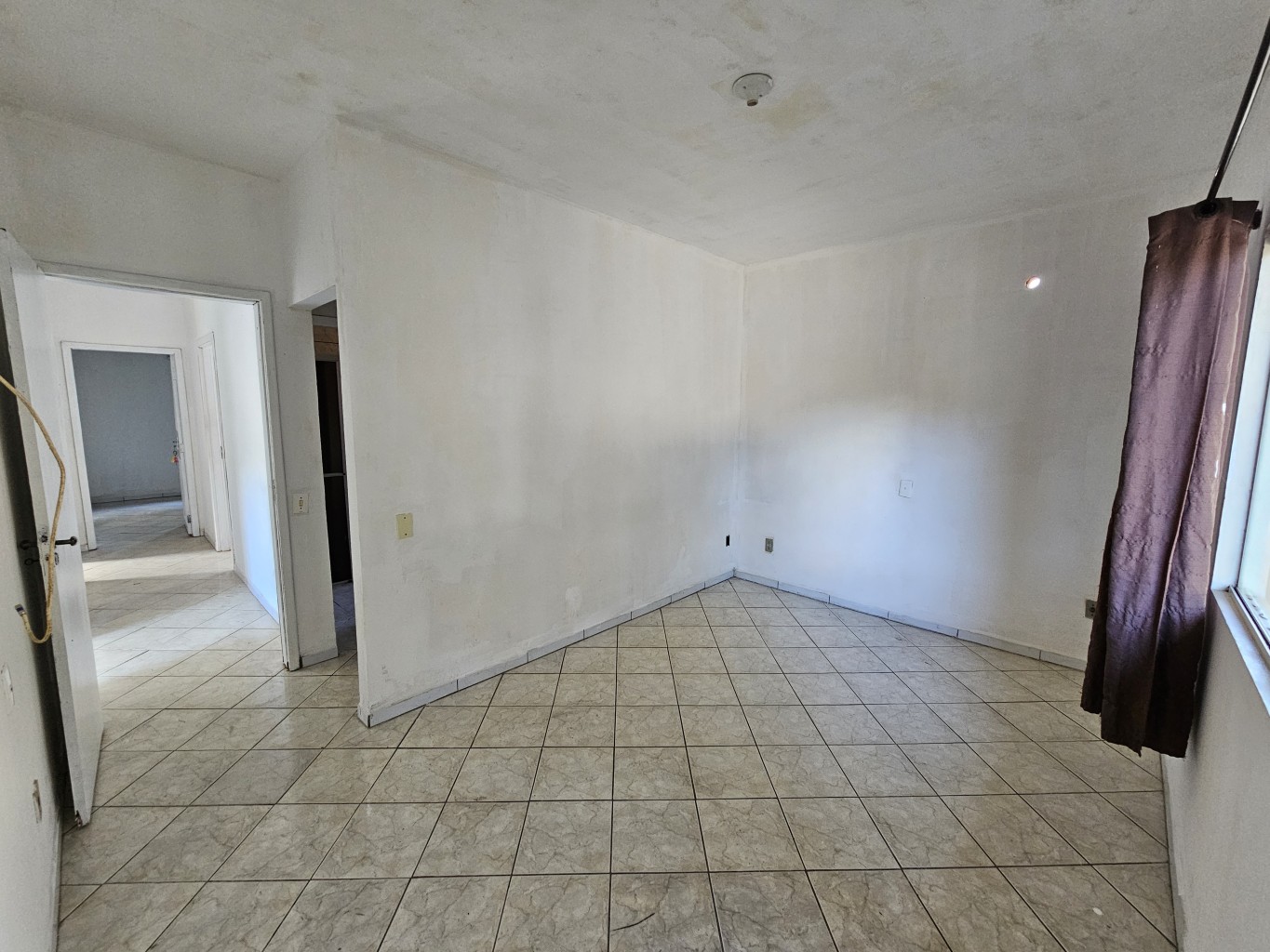 CASA DE ALVENARIA - BAIRRO AGUA VERDE — foto 6