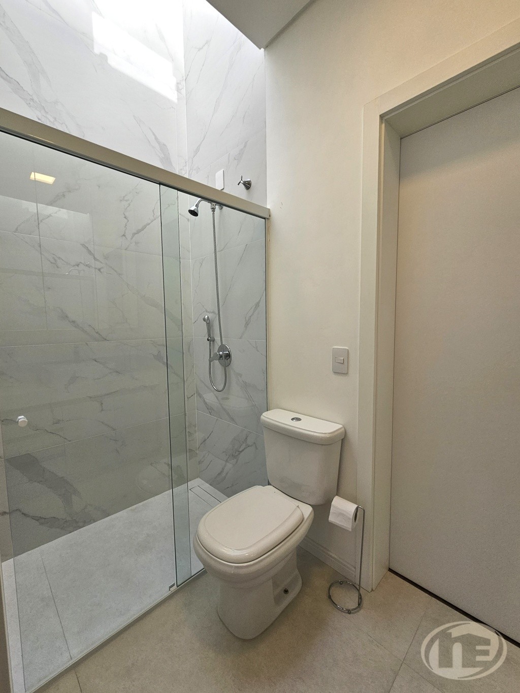 Banheiro demi-suites