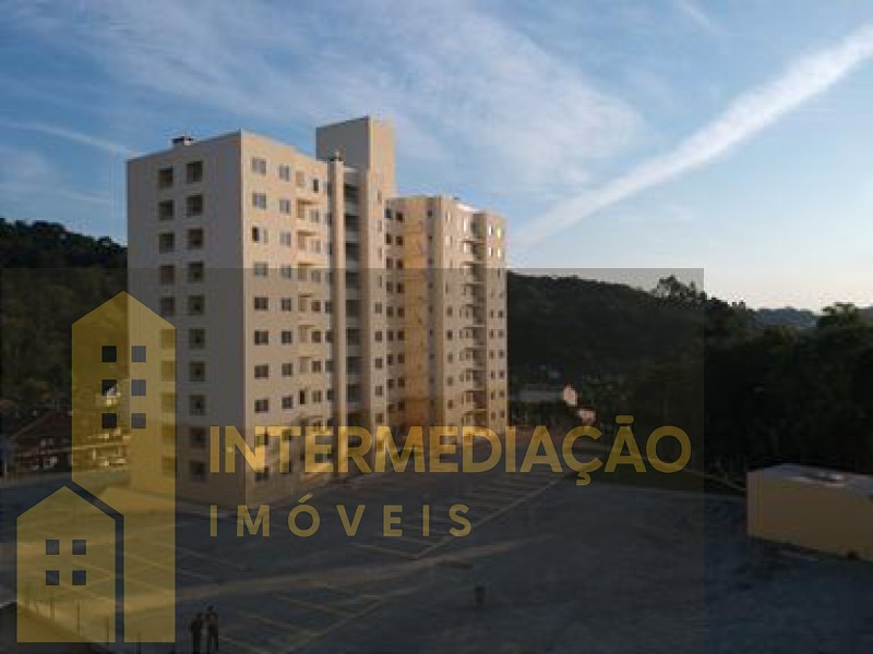 Ótimo apto Novo com 2 quartos, condomínio com piscina e porteiro 24 horas. - foto 1