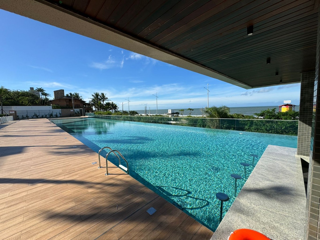 Apartamento com Vista Mar em condomínio pé na areia home club com 2 quartos (suíte) — foto 2