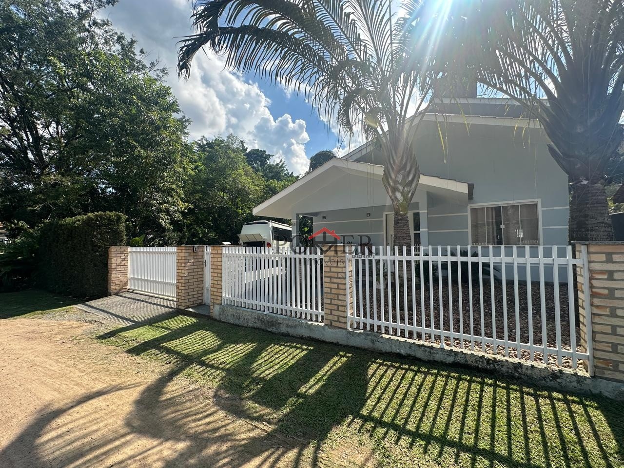 Casa belíssima à venda - 192,00m de área construída em terreno de 506,00m — foto 3