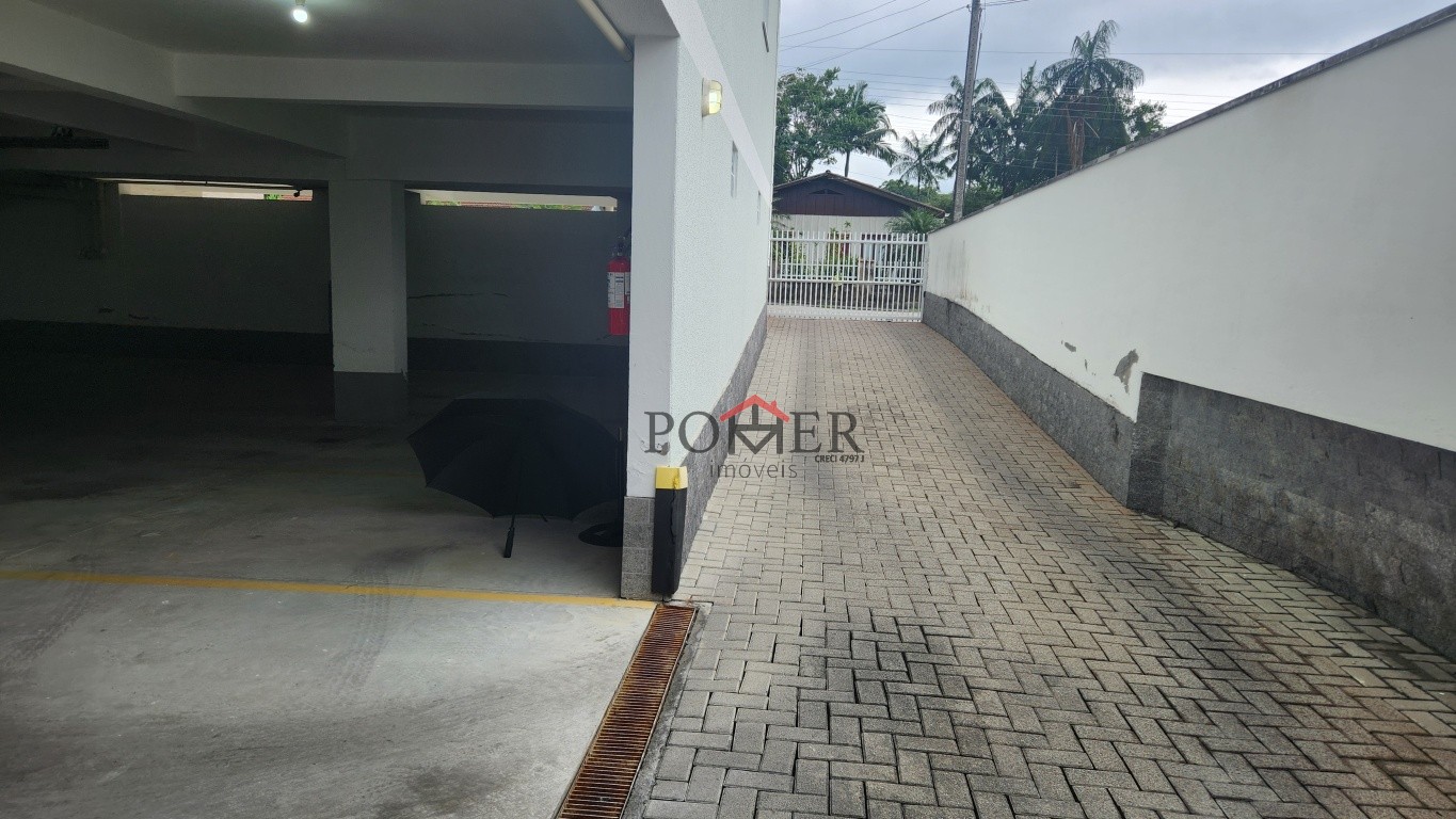Funcional, moderno e completo: 2 dormitórios (1 suíte) em localização estratégica. Prédio com elevador. — foto 3